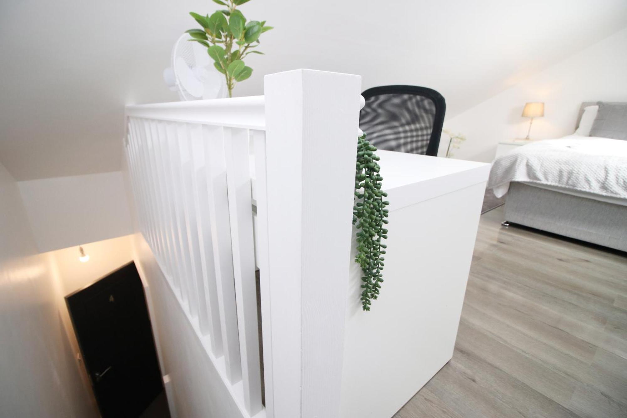 Modern Guesthouse, Fast Wi-Fi, Street Free Parking, Central, Fully Equipped Cardiff Bagian luar foto